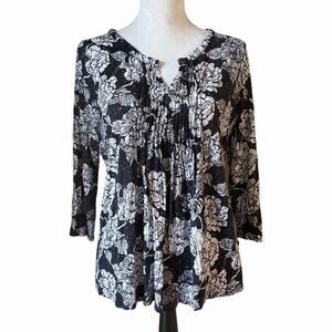 Talbots Black & White Floral Pleated Blouse | 3/4 Sleeve Lightweight Top